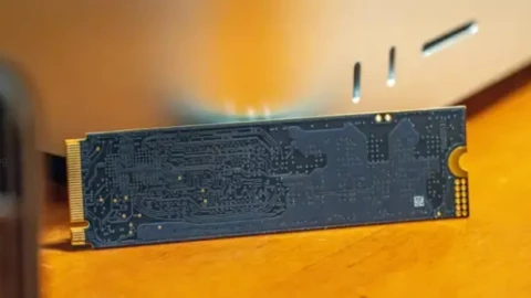 SSD tích hợp AI đang trở nên phổ biến vì đâu?