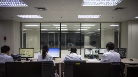 Nóng: Siêu máy tính Trung Quốc bị hacker "hỏi thăm", lấy đi 10 petabyte dữ liệu quốc phòng?