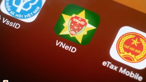 Tự xác thực trên VNeID để không bị khóa SIM