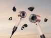 Dyson ra mắt máy sấy tóc du lịch Supersonic Travel nhỏ gọn, dùng hệ thống điện áp toàn cầu