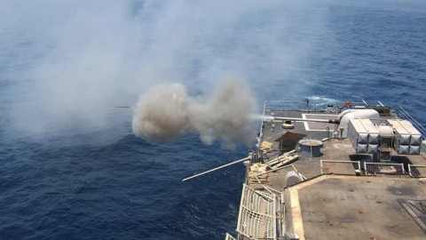 Vụ Mỹ bắt tàu Trung Quốc gây chấn động: Trump đang gửi thông điệp cứng rắn hay châm ngòi khủng hoảng mới?