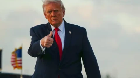 Ông Trump muốn thả bom hạt nhân xuống Iran, hậu quả sẽ ra sao nếu điều đó xảy ra? Câu trả lời khiến nhiều người lạnh sống lưng.