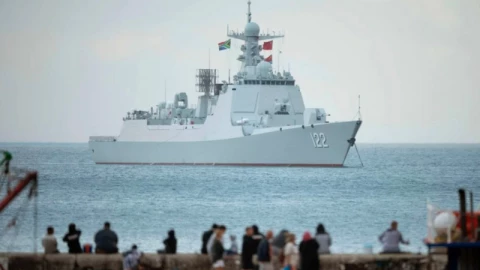 Trung Quốc phát triển ăng-ten 5G “bằng giấy”, giảm chi phí tới 95%