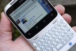 Điện thoại tích hợp Facebook: Giờ chúng ở đâu, vì sao lại "chết yểu"?