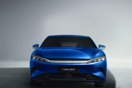 BYD đuổi kịp Tesla về doanh số xe điện, Elon Musk không thể "dửng dưng" được nữa rồi!