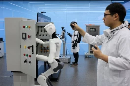 Trung Quốc đầu tư hàng tỷ đô la vào đội quân robot để vận hành lưới điện
