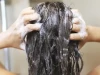Cách chọn dầu gội ít hóa chất độc hại