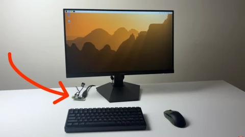 Chiếc PC nhỏ nhất thế giới có chơi game được không? Kết quả sẽ khiến bạn bất ngờ