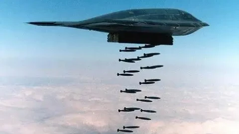 B-2 Mỹ và chiến dịch 30.000 km: Sự thật phía sau một cuộc không kích gây tranh cãi