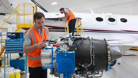 Nghề miễn nhiễm với AI, thu nhập tiền tỷ không cần bằng cấp nhưng lại đang khát nhân lực