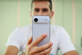 iPhone Air quá "flop", các thương hiệu Android cũng phải "bỏ của chạy lấy người"
