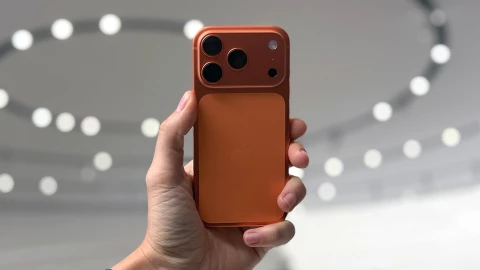 Apple âm thầm vét sạch RAM, flagship Android vào thế khó
