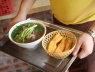 Ăn phở kèm quẩy: Món khoái khẩu tiềm ẩn rủi ro cho hệ tim mạch