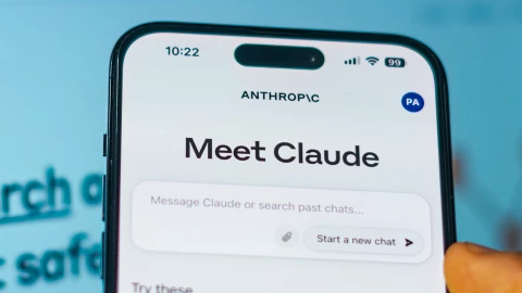 Vừa là đối thủ, vừa là đồng minh: Anthropic cam kết chi 200 tỷ USD cho dịch vụ đám mây và chip của Google