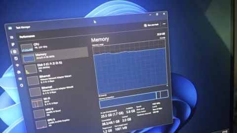 Microsoft âm thầm xóa bài viết khuyến nghị 32GB RAM để chơi game