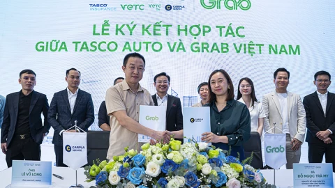 Tasco Auto và Grab Việt Nam bắt tay, ra chính sách giá và sạc riêng cho tài xế chuyển sang xe điện