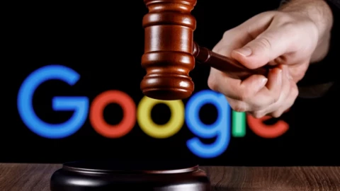 Cáo buộc chèn ép đối thủ, Google bị đòi bồi thường 4 tỷ USD