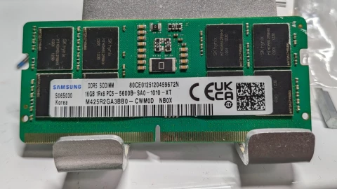 Cảnh báo: Thị trường xuất hiện RAM DDR5 giả gắn chip bằng nhựa