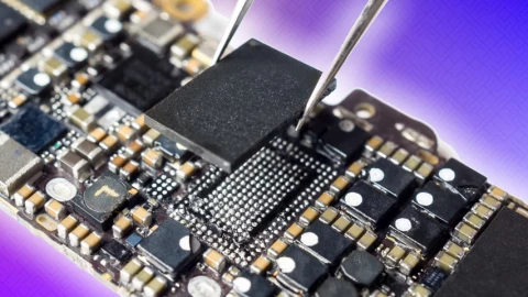 Giá DRAM di động có thể tăng gấp đôi trong vài tháng tới, hết năm nay chưa chắc hết khủng hoảng