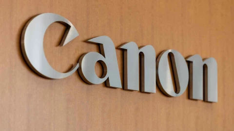 Nhu cầu máy in lao dốc, Canon thu hẹp sản xuất toàn cầu