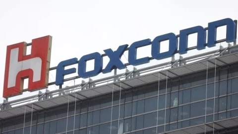 Foxconn bị hacker "gõ cửa", mã hóa 8TB dữ liệu mật có cả của Apple, Google