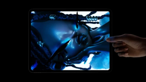 TCL có thể sản xuất tấm nền OLED rẻ hơn 35% hiện nay