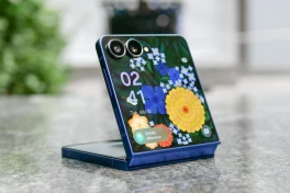 Samsung có thể đặt dấu chấm hết cho điện thoại gập vỏ sò, Galaxy Z Flip 8 là model cuối cùng