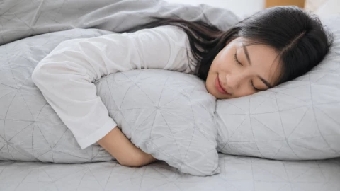 Nghiên cứu trên 500.000 người chọn ra được khoảng thời gian ngủ tối ưu để làm chậm lão hoá