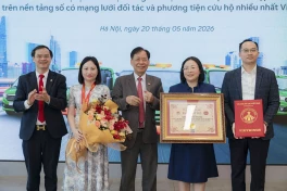 Một đơn vị làm cứu hộ xe hơi vừa lập Kỷ lục Việt Nam