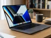 Màn hình chống nhìn trộm của Samsung Galaxy S26 Ultra quá hay, Apple sẽ "mượn" luôn để đưa lên MacBook Pro M6