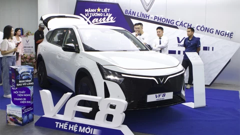 VinFast chính thức nhận cọc VF 8 thế hệ mới, ưu đãi 51 triệu đồng trong “8 ngày vàng”