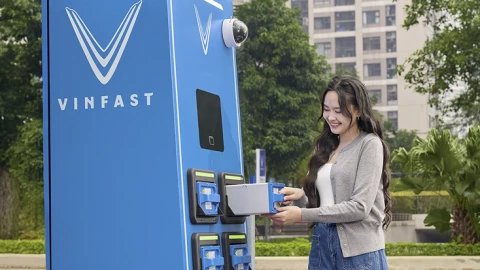 2500 điểm giao dịch VNPT sẽ lắp trạm sạc và tủ đổi pin
