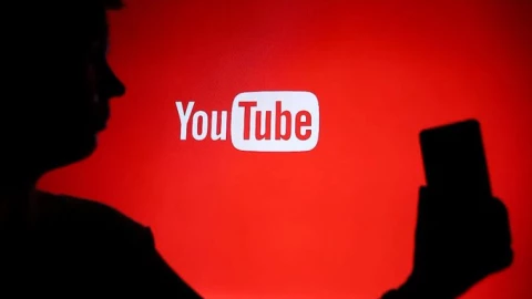 YouTube đã tự động gán nhãn nội dung chủ yếu được tạo bởi AI