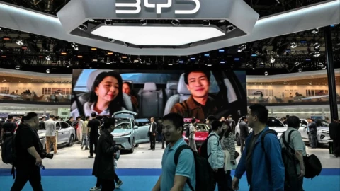 BYD ra mắt hệ thống tự lái God's Eye, cam kết bồi thường mọi chi phí nếu xảy ra tai nạn