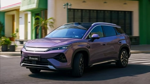 BYD Song Ultra DM-i - SUV PHEV hạng B 310km điện lần đầu có giá từ 453 triệu đồng