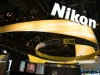 Nikon đặt mục tiêu đòi lại vị thế dẫn dầu ngành bán dẫn, dùng máy quang khắc giá rẻ để "đè" ASML