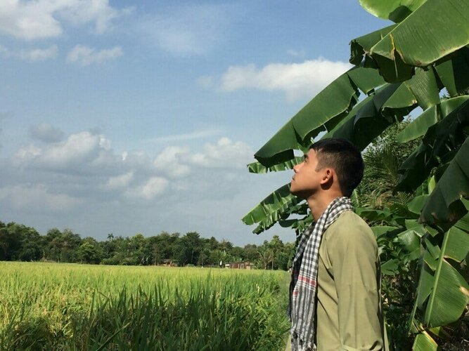 Nghệ sĩ Trà Bình 2.jpg