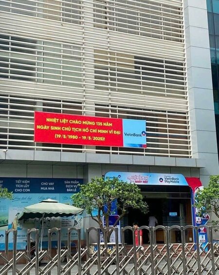 Bức ảnh này có gì lạ?