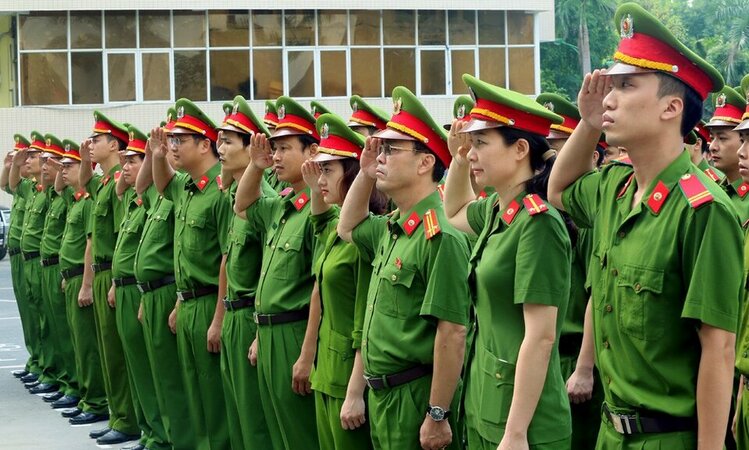 theo-dao-phat-co-duoc-lam-cong-an-khong-1.jpg theo-dao-phat-co-duoc-lam-cong-an-khong-1.jpg