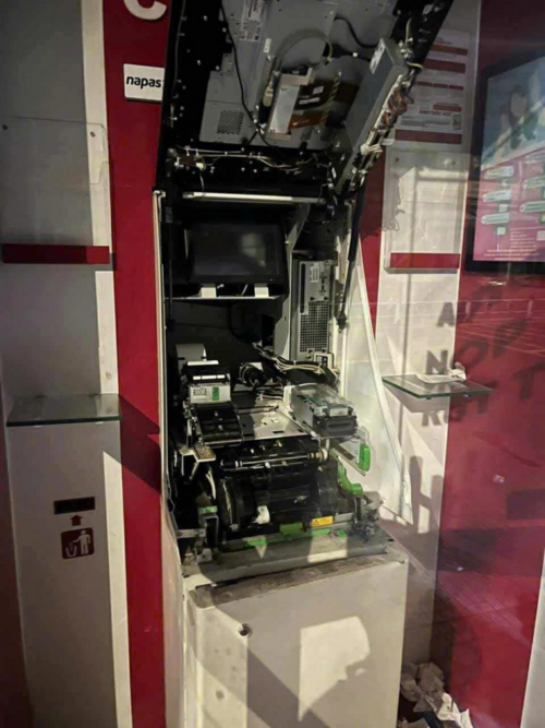 1733712096288.png 1733712096288.png