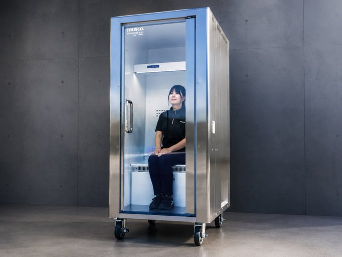 Tủ lạnh làm mát cơ thể trong 10 phút giá hơn 230 triệu, bạn mua chứ?