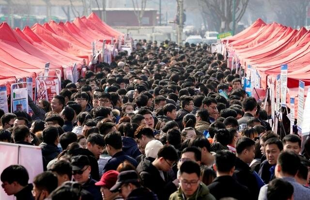 thi-truong-viec-lam-17217302574421575300333_jpg_75.jpg thi-truong-viec-lam-17217302574421575300333_jpg_75.jpg