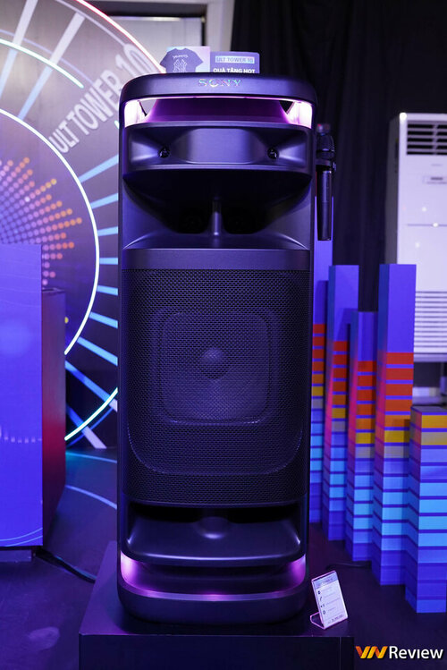 DSC04538_1280 logo mau.jpg