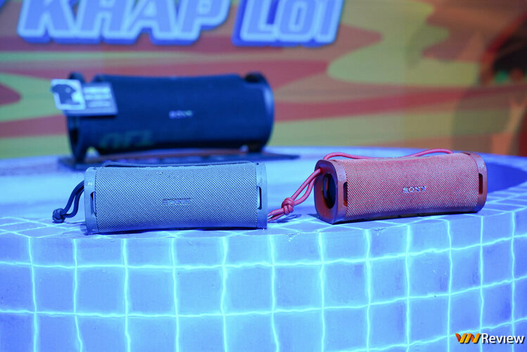 DSC04453_1280 logo mau.jpg