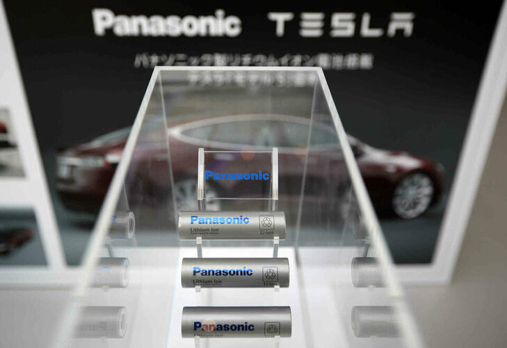 Panasonic Tesla.jpg