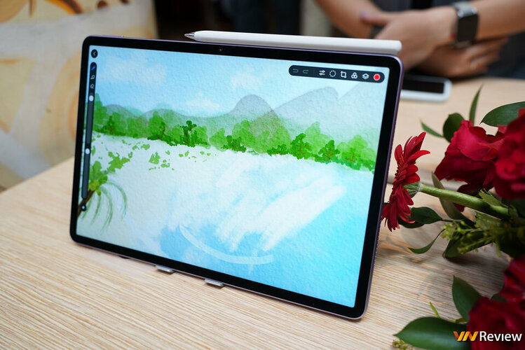 DSC04946_1280 logo mau.jpg