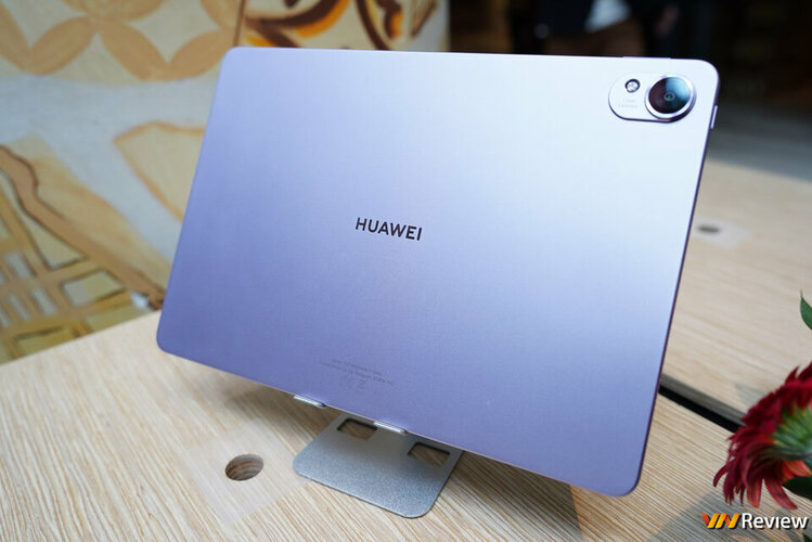 DSC04855_1280 logo mau.jpg