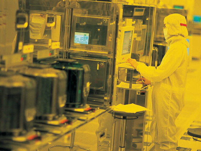 TSMC fab.jpeg TSMC fab.jpeg