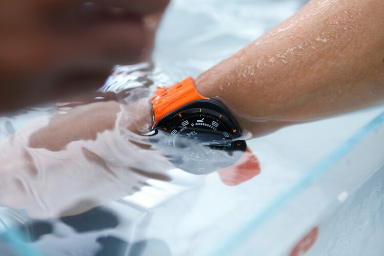 Galaxy Watch Ultra_ko lo go.jpg