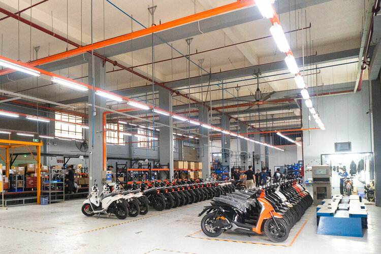 1. Nhà máy sản xuất của Dat Bike tại Thành phố Hồ Chí Minh, Việt Nam.jpg 1. Nhà máy sản xuất của Dat Bike tại Thành phố Hồ Chí Minh, Việt Nam.jpg